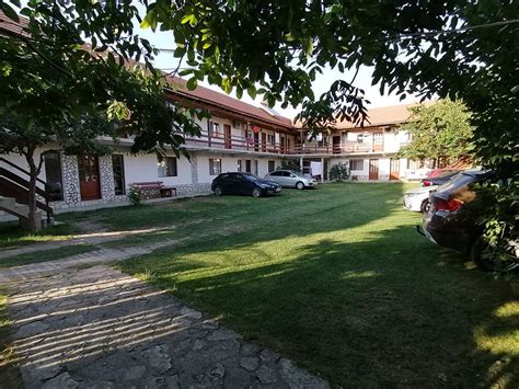 Rezervă cazare la Casa Tudor Parter Vama Veche Litoral